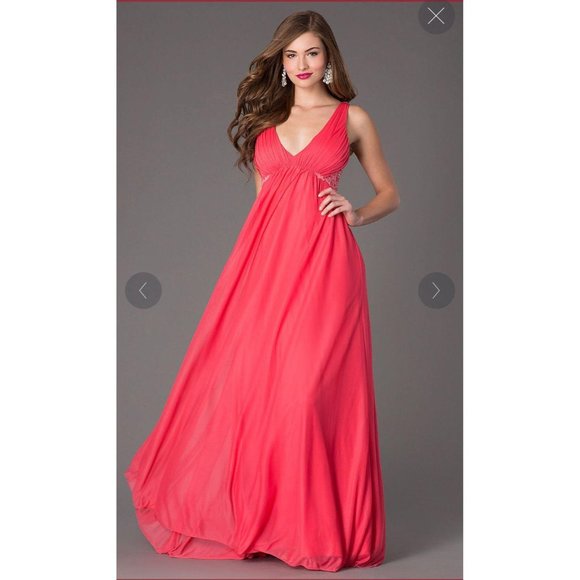 Sequin Hearts 7 NWT Dress Formal V-Neck Sleeveless - Picture 7 of 11